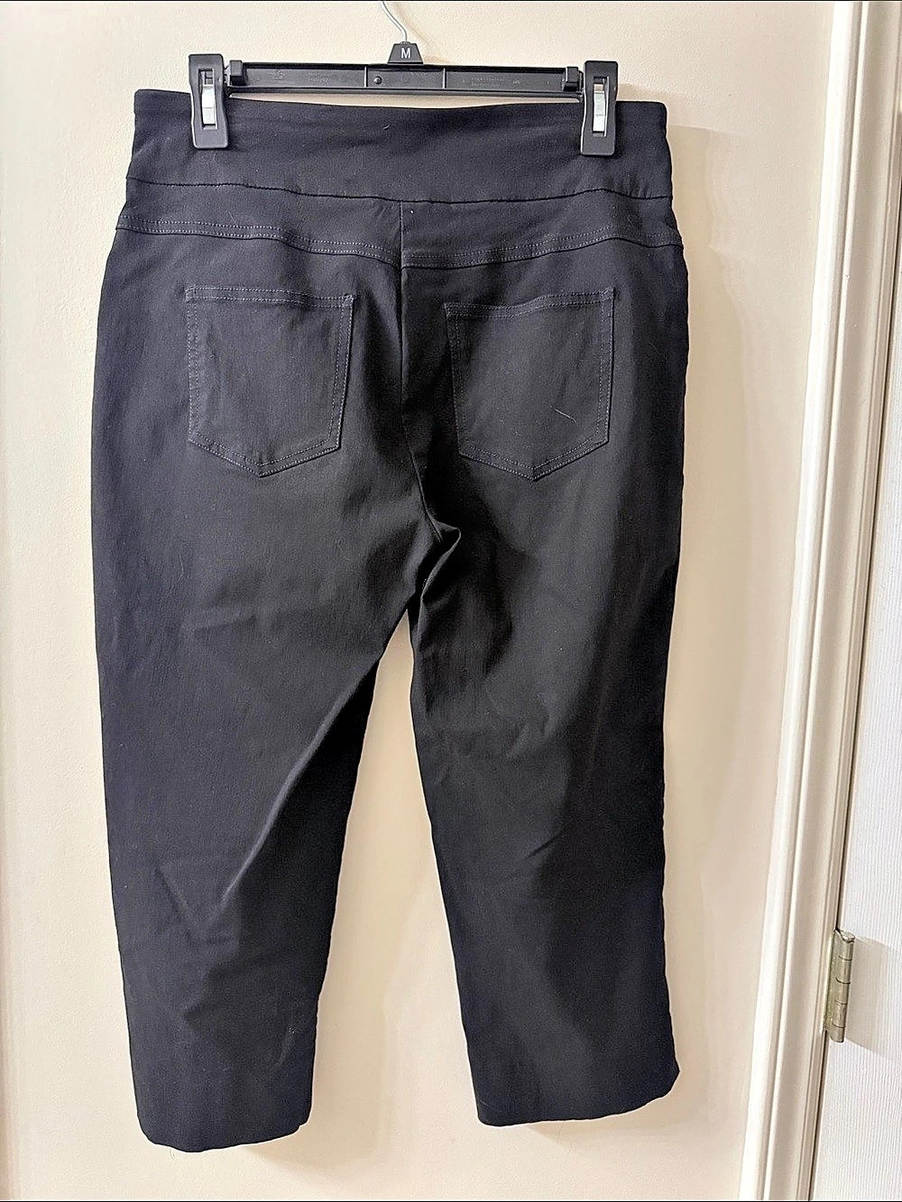Ruby Rd. Black Cropped Pants Size 8 - Picture 3 of 5
